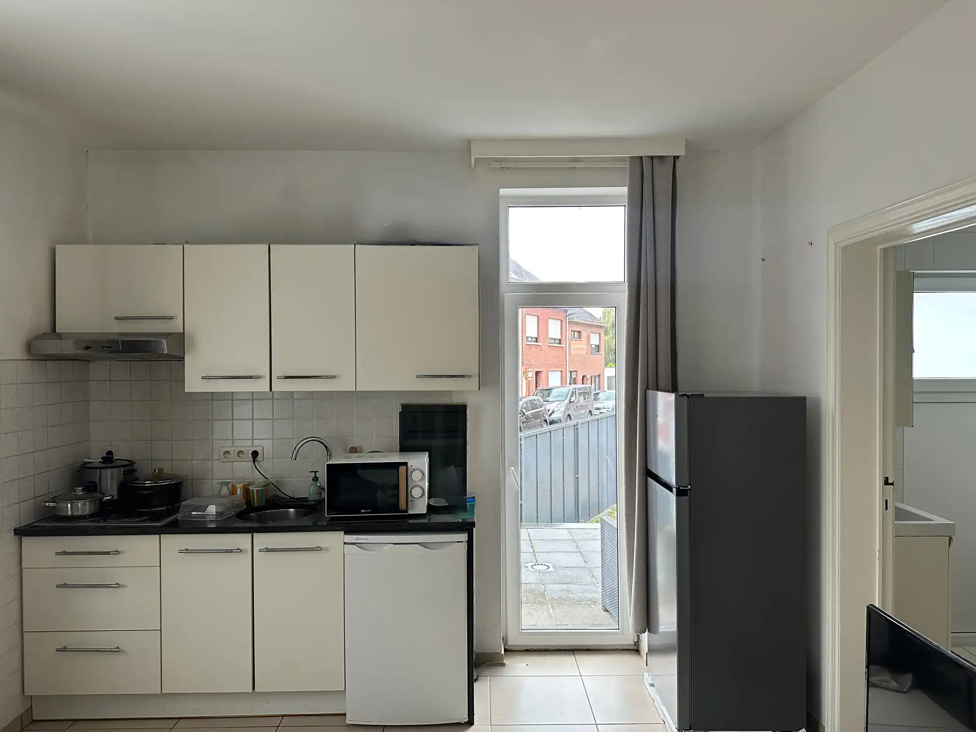 Praktijk/handelsruimte te centrum Denderleeuw foto 5