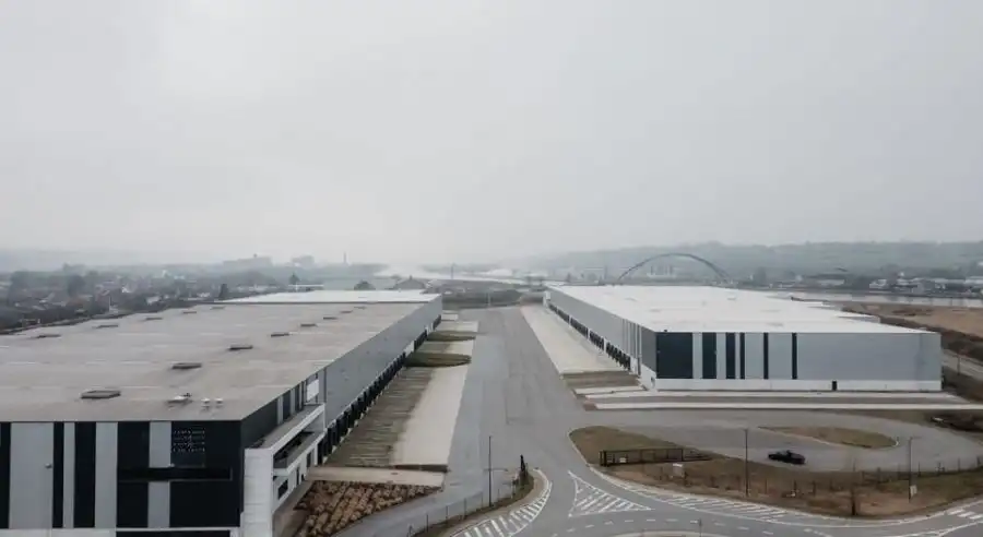 Rue du Trilogiport 23-25, 4680 Oupeye foto 3