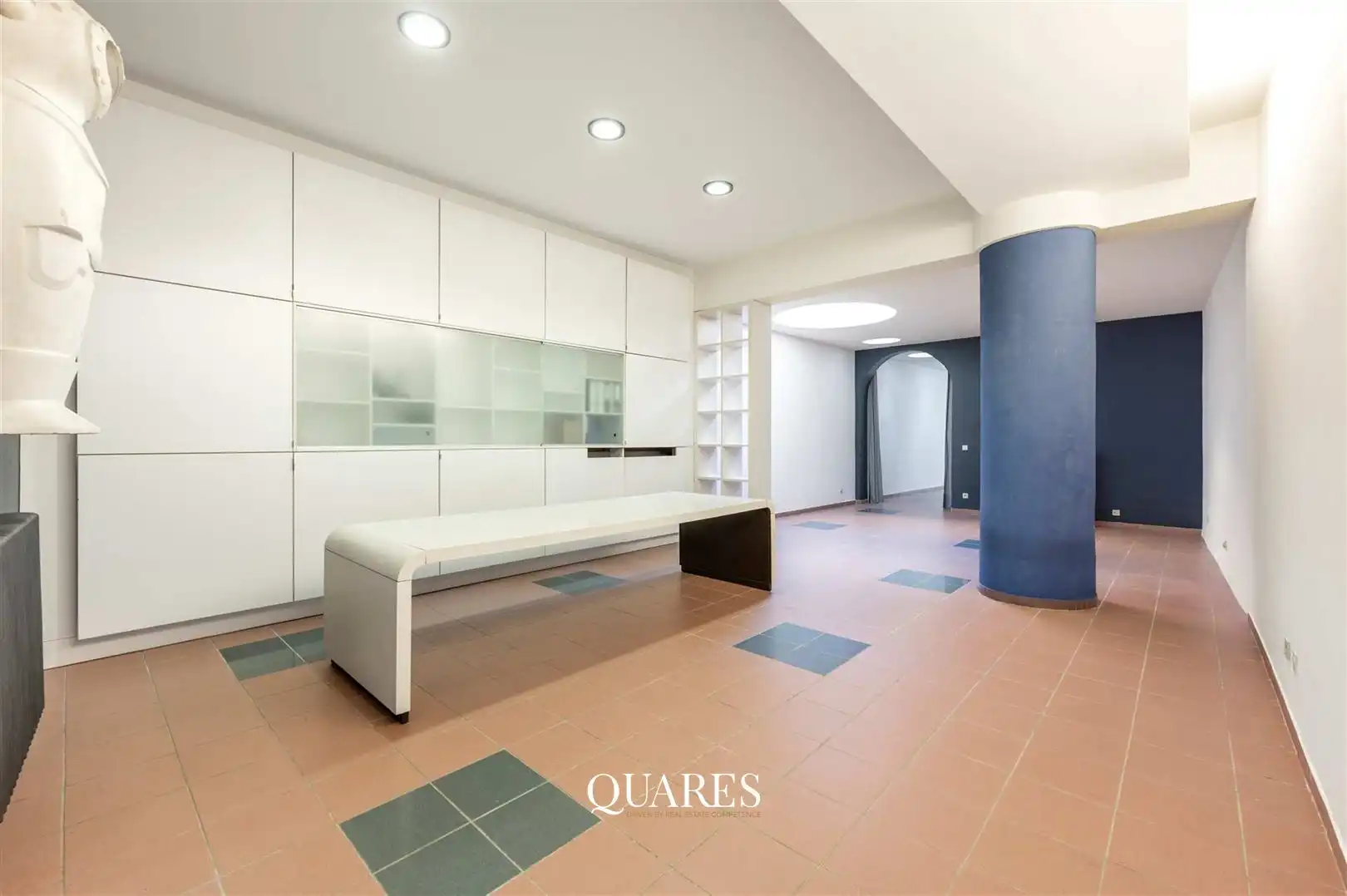 Herenhuis met zuidgerichte tuin en terras in het historisch centrum foto 27