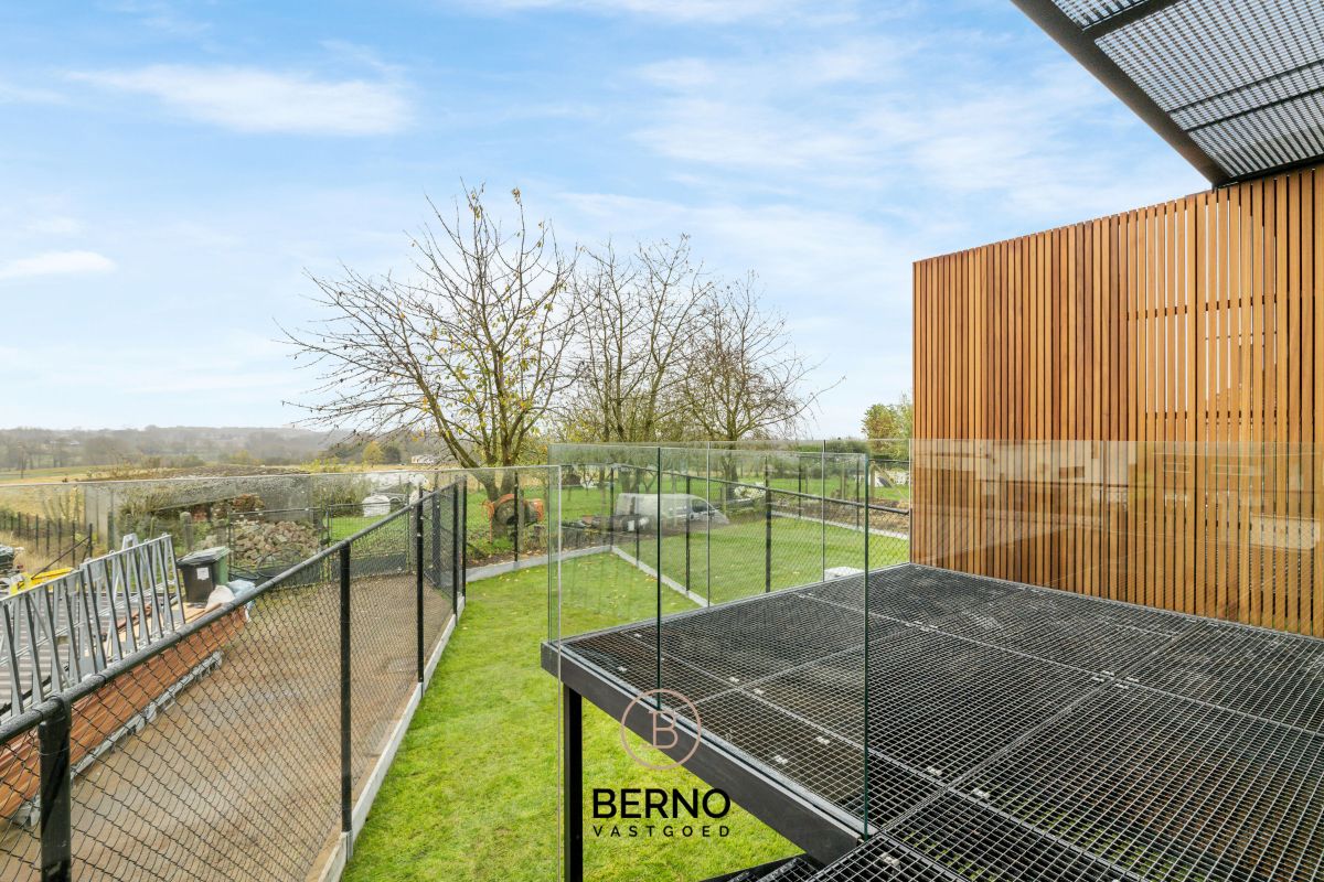 IN OPTIE! Architecturale parel met tuin en vergezicht (6% BTW) foto 8