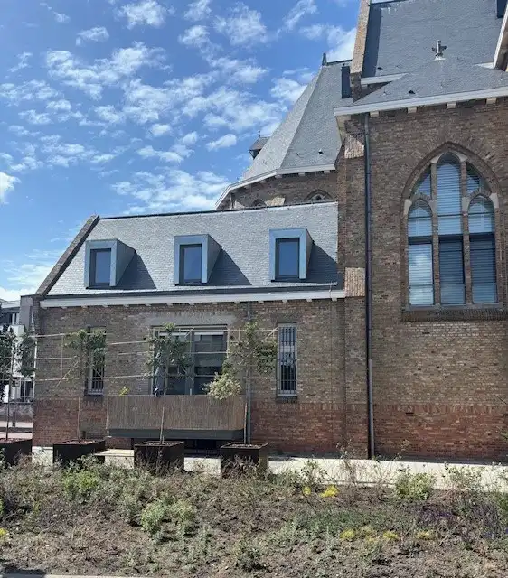 Prachtig gerenoveerde stadswoning foto {{pictureIndex}}