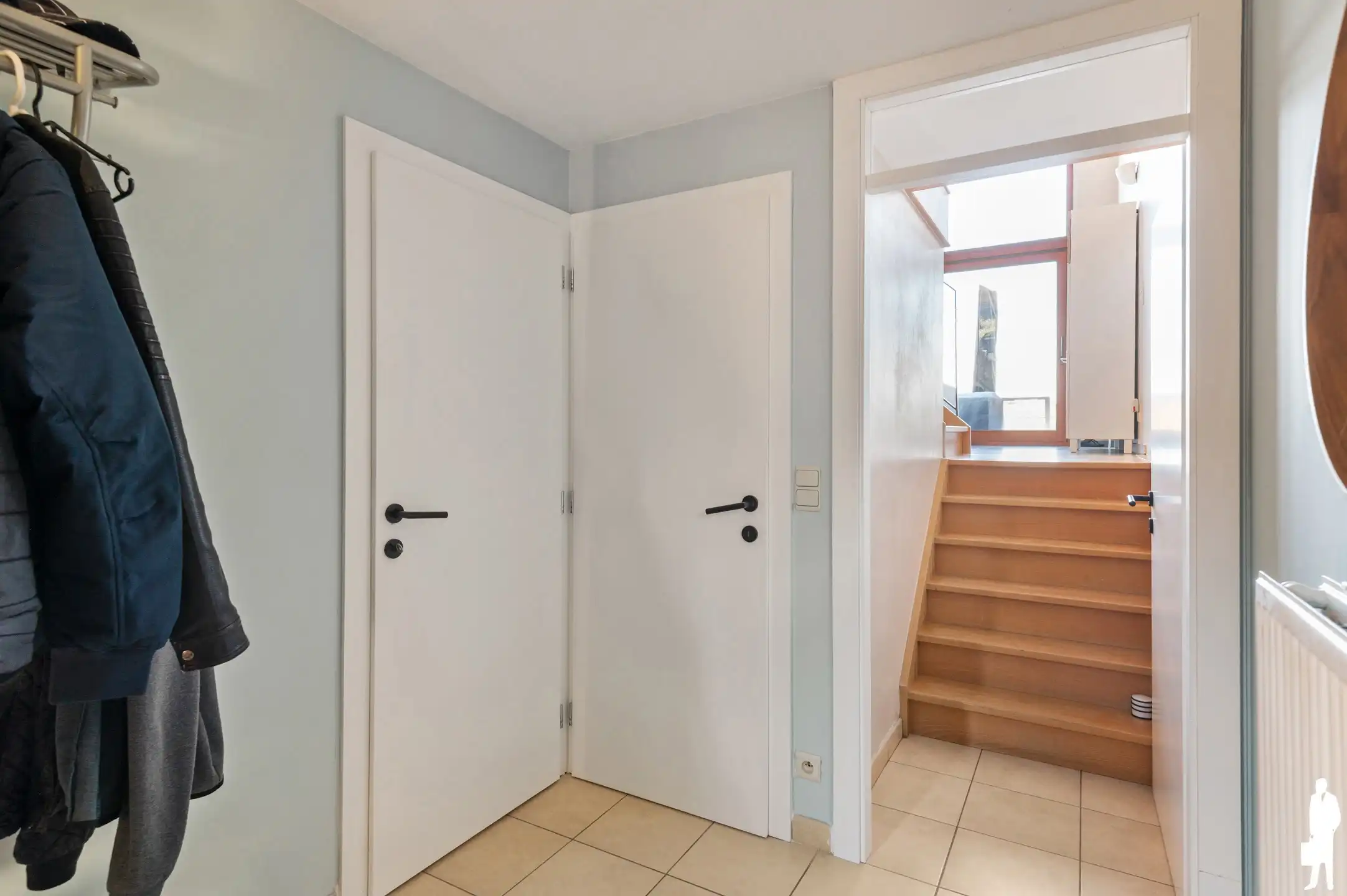Instapklare gezinswoning met in doodlopende straat foto 2