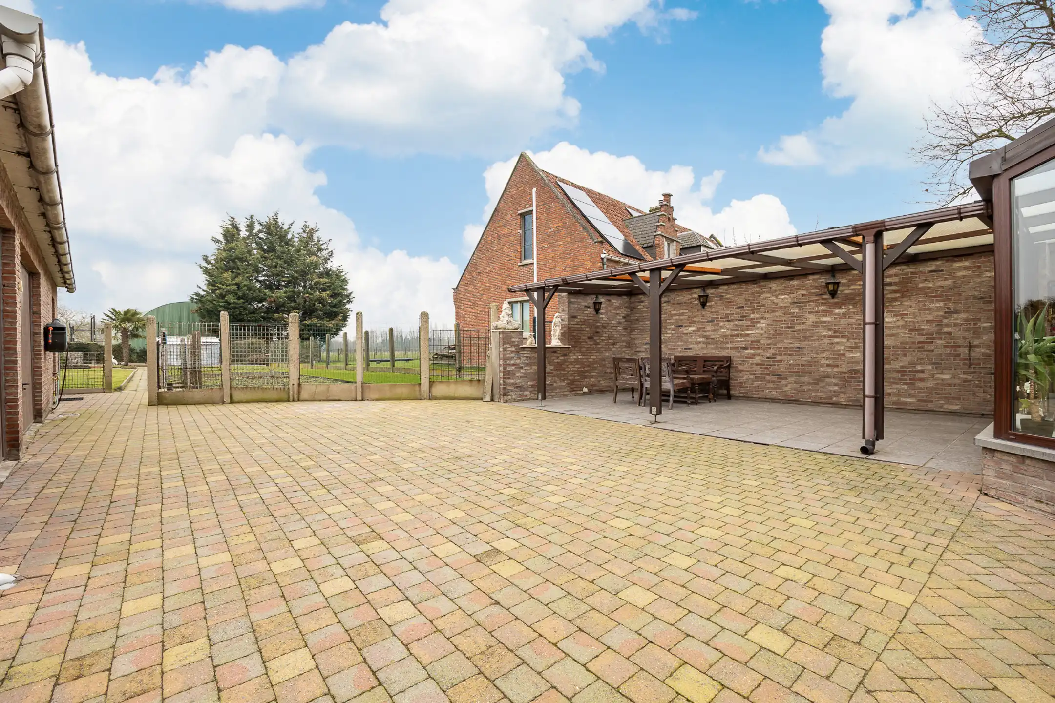 Gezellige woning met tuin en garage in rustige omgeving! foto 14