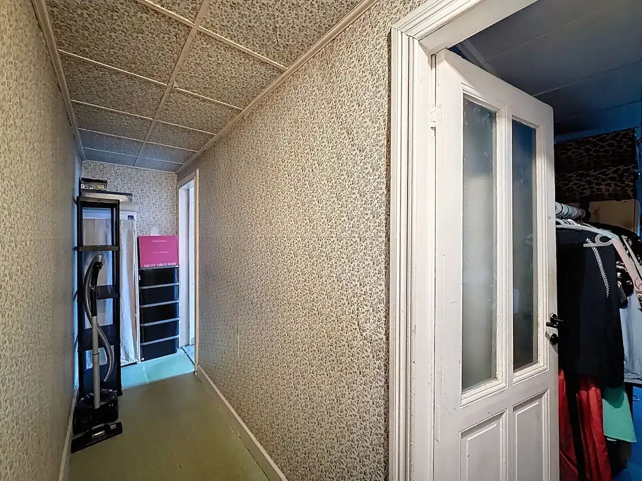 Charmante rijwoning met grote tuin en garage inhuis foto 14
