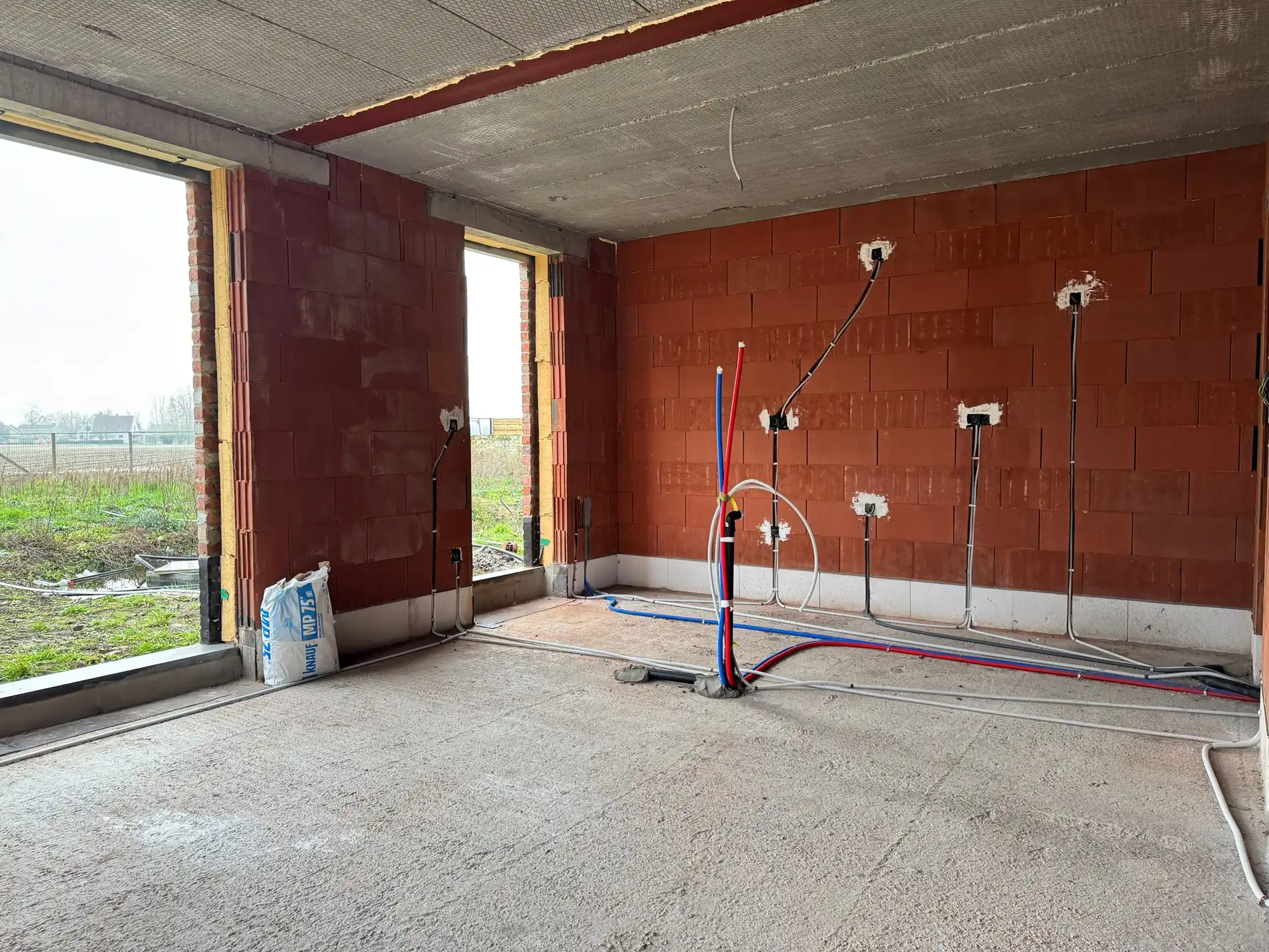 Nieuwbouwwoning met 4 slaapkamers en tuin te Koekelare  foto 16