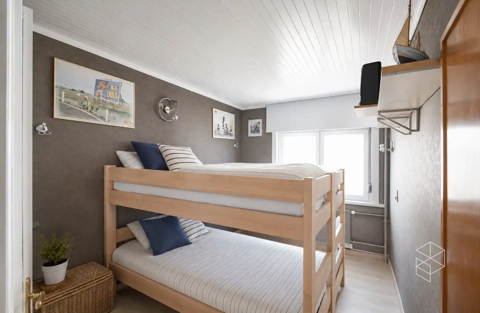Ruim appartement op topligging nabij zee en duinen foto 7