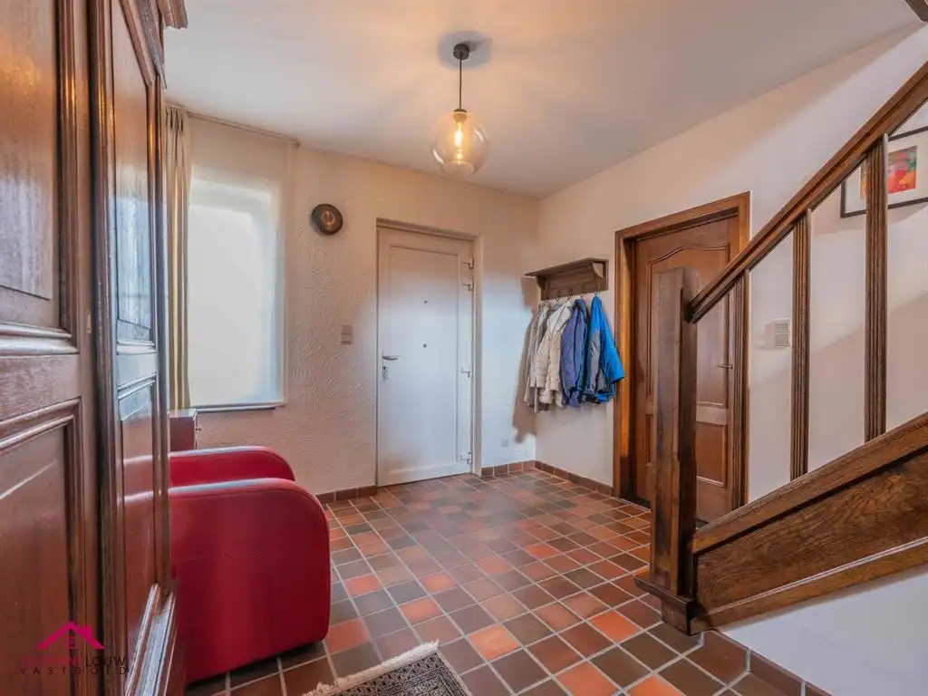 Gezellige vrijstaande woning, volledig onderkelderd foto 12