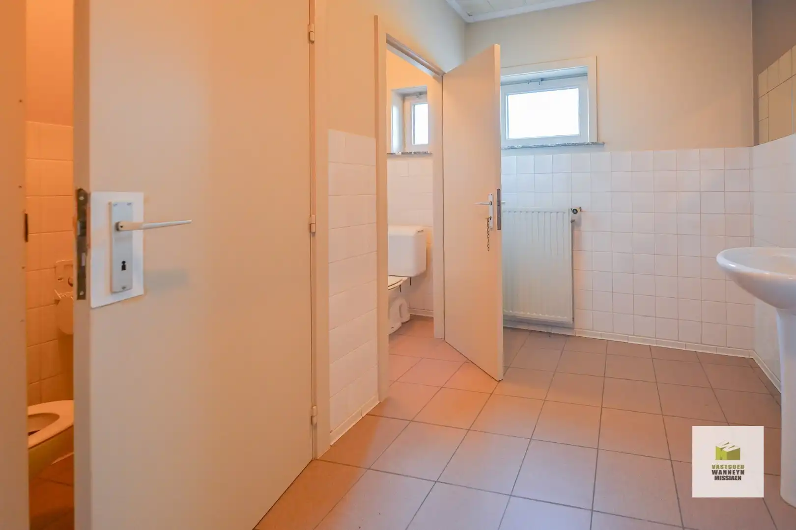 Alleenstaande woning met ruimte voor kantoor of praktijk  foto 7