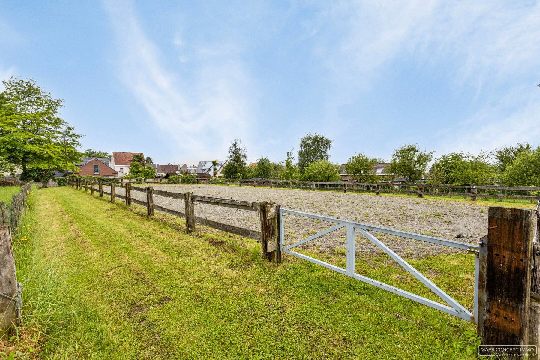 Uiterst charmante te renoveren woning in Kluisbergen foto 28