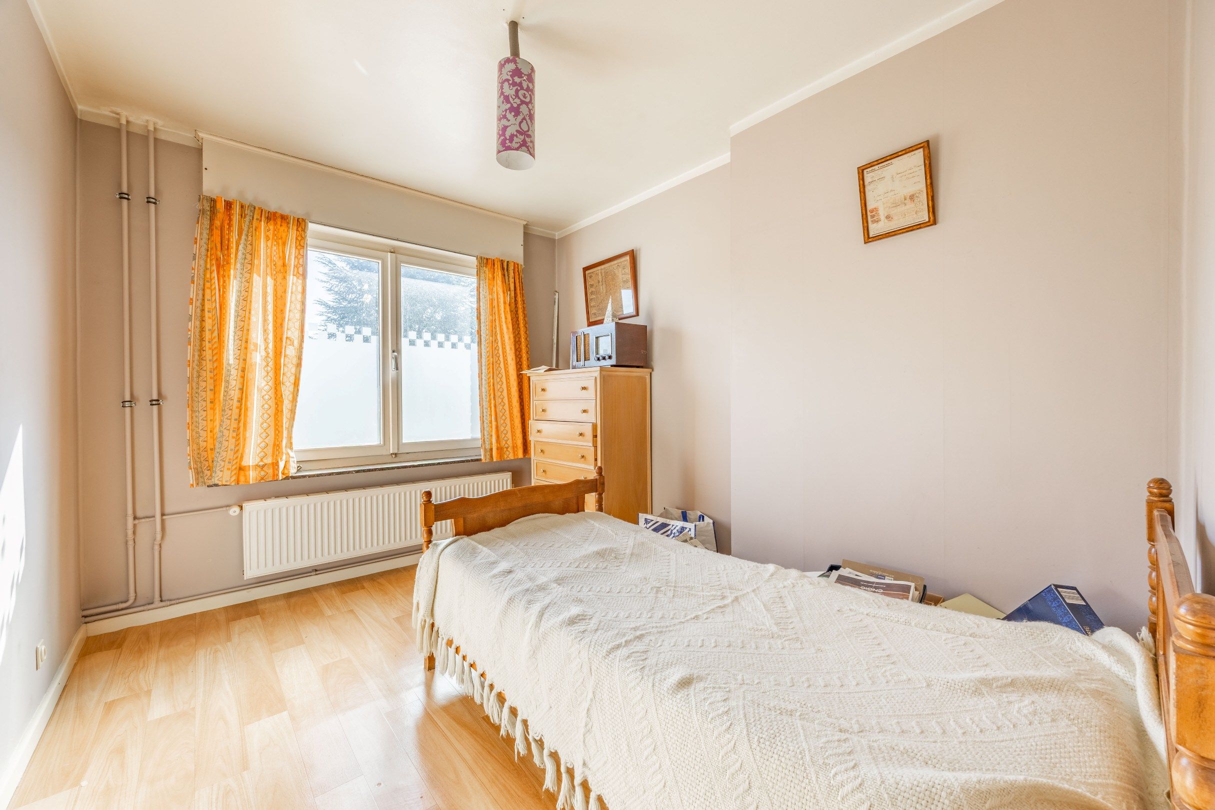 CENTRAAL GELEGEN WONING MET GARAGE foto 11