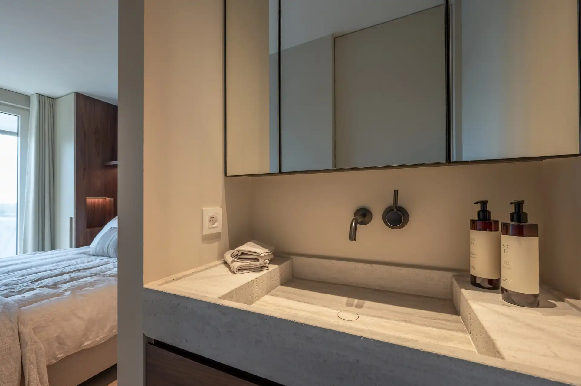 Exclusief nieuwbouwappartement met frontaal zeezicht en royale terrassen nabij het Alberplein foto 16