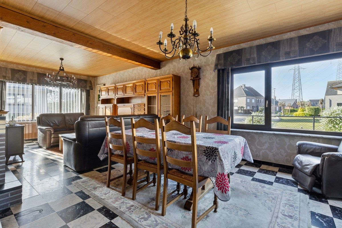 Rustig gelegen woning met 4 slaapkamers foto 10