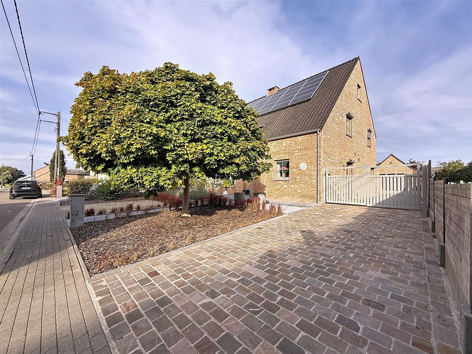 Instapklare woning, 3/5 slpks, tuin, terrassen, garage, 12a 65ca foto 3