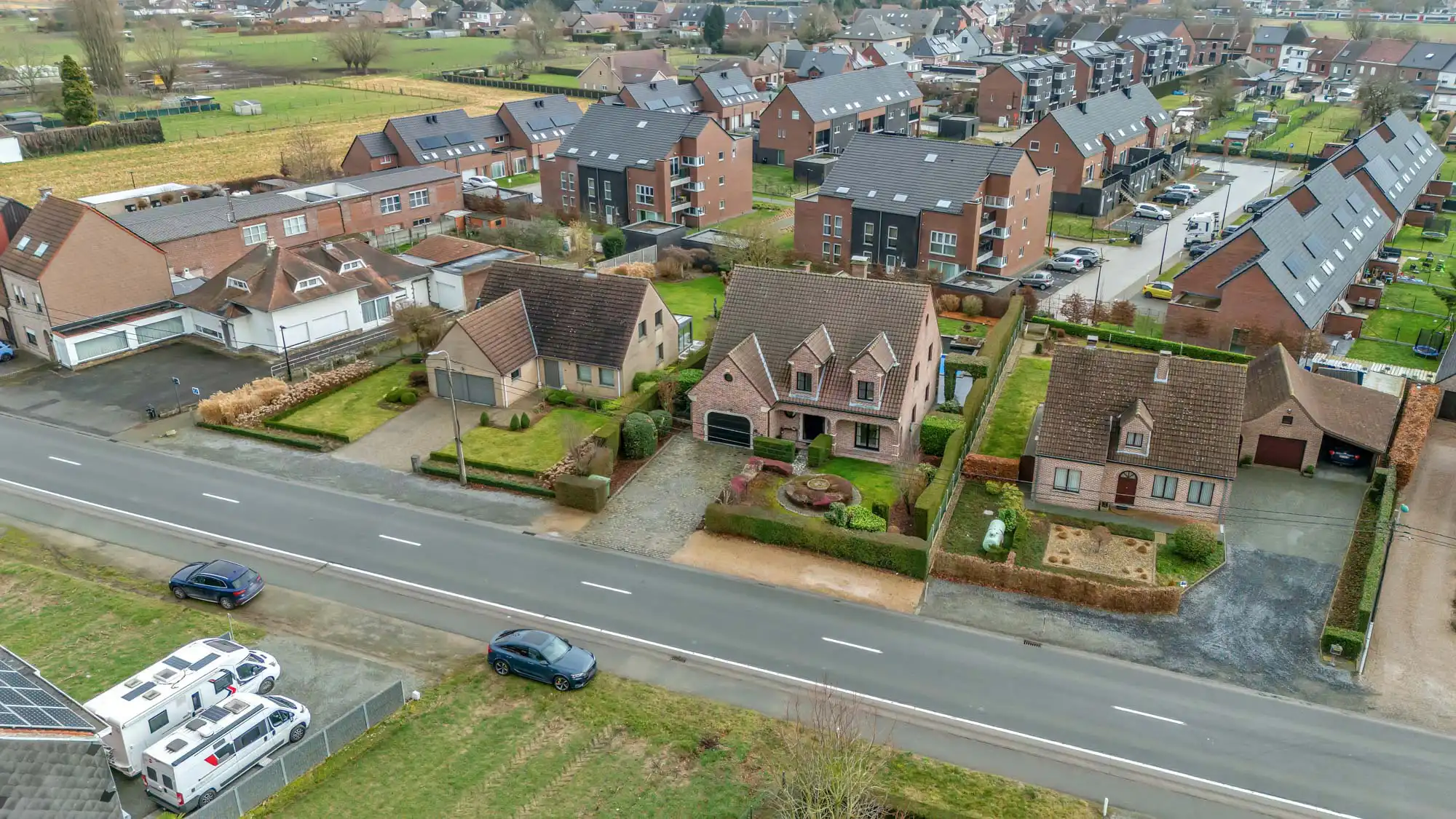 Landelijk stijlvolle villa die recent werd gerenoveerd foto 35