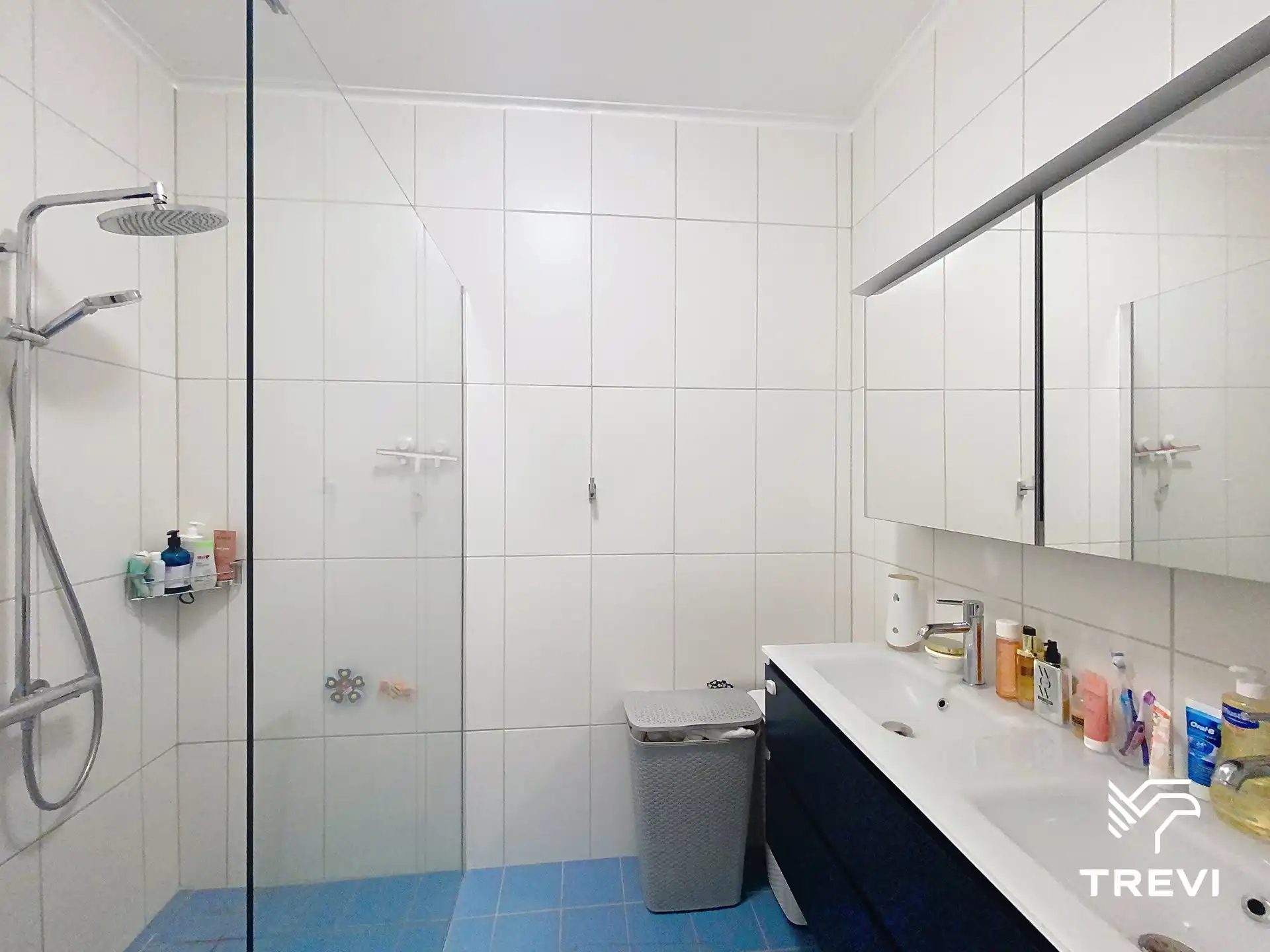 Prachtig appartement met 2 slaapkamers, gemeubileerd.   foto 8