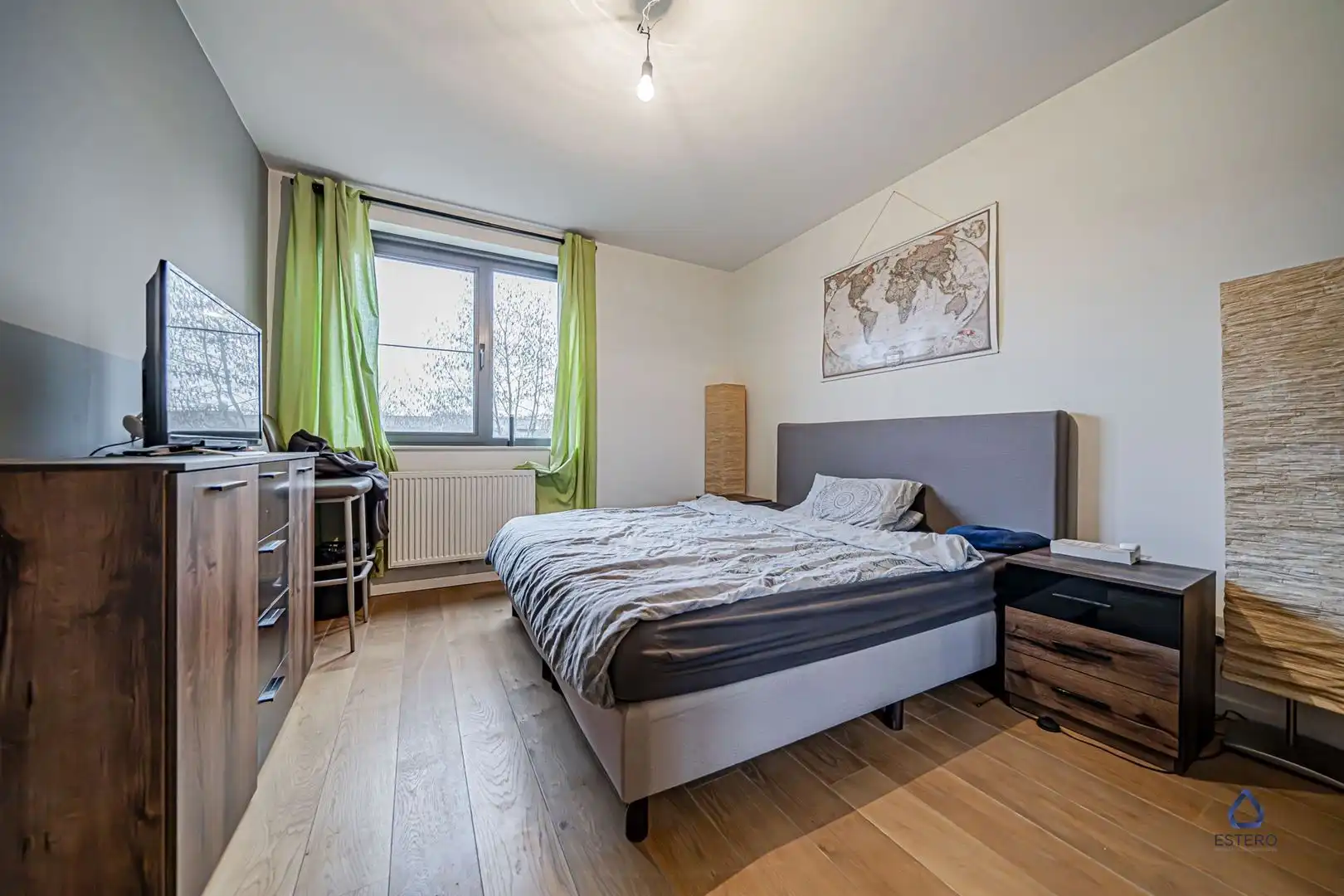 Instapklaar 2-slaapkamer appartement met terras en parking  foto 7