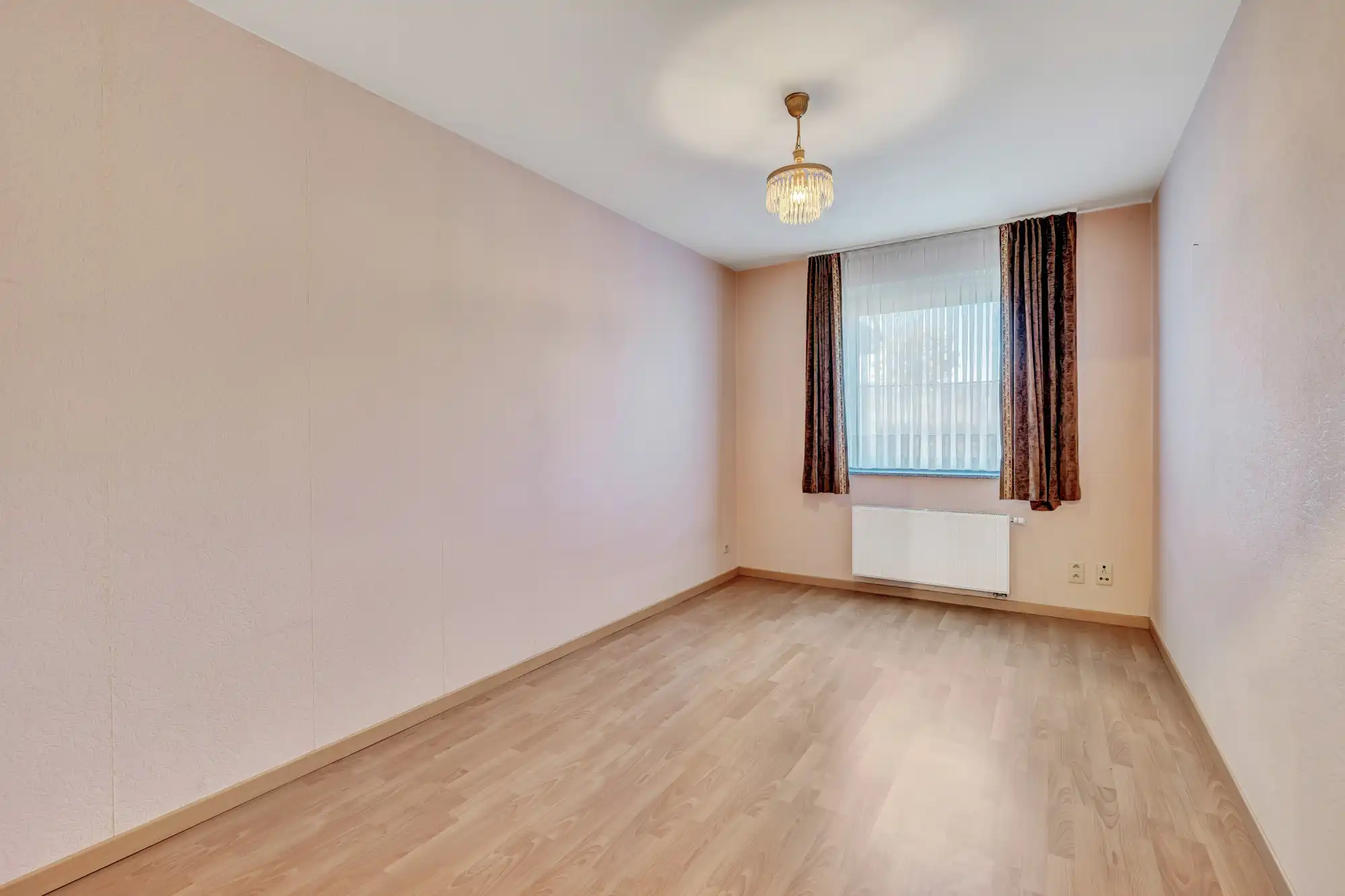 Ruim appartement met ruime garage en twee terrassen foto 11