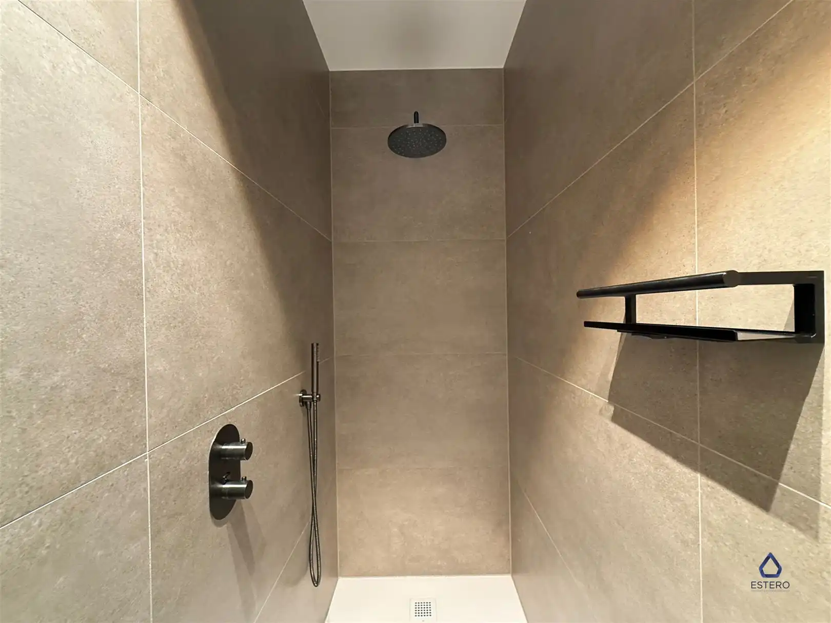 High-end nieuwbouwappartement met dubbel terras te Brakel  foto 18