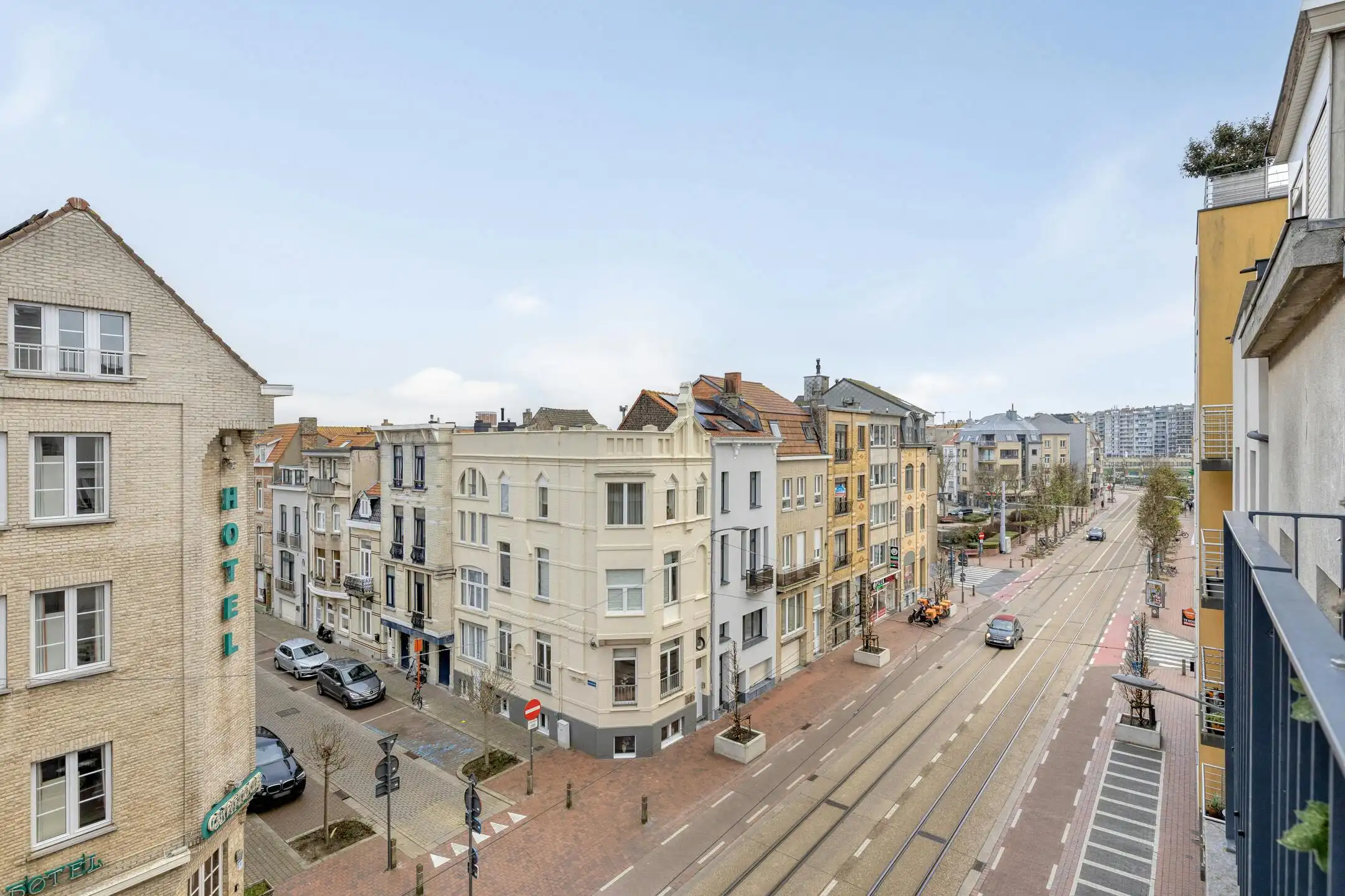 Lichtrijk duplex appartement te koop in centrum blankenberge foto 12