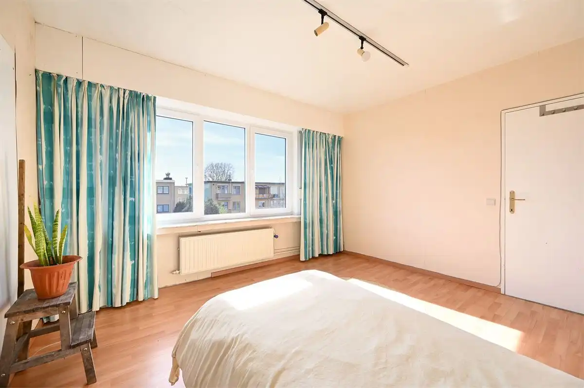 Ruime bel-etage met tuin en zonnig terras in Hoevenen foto 22