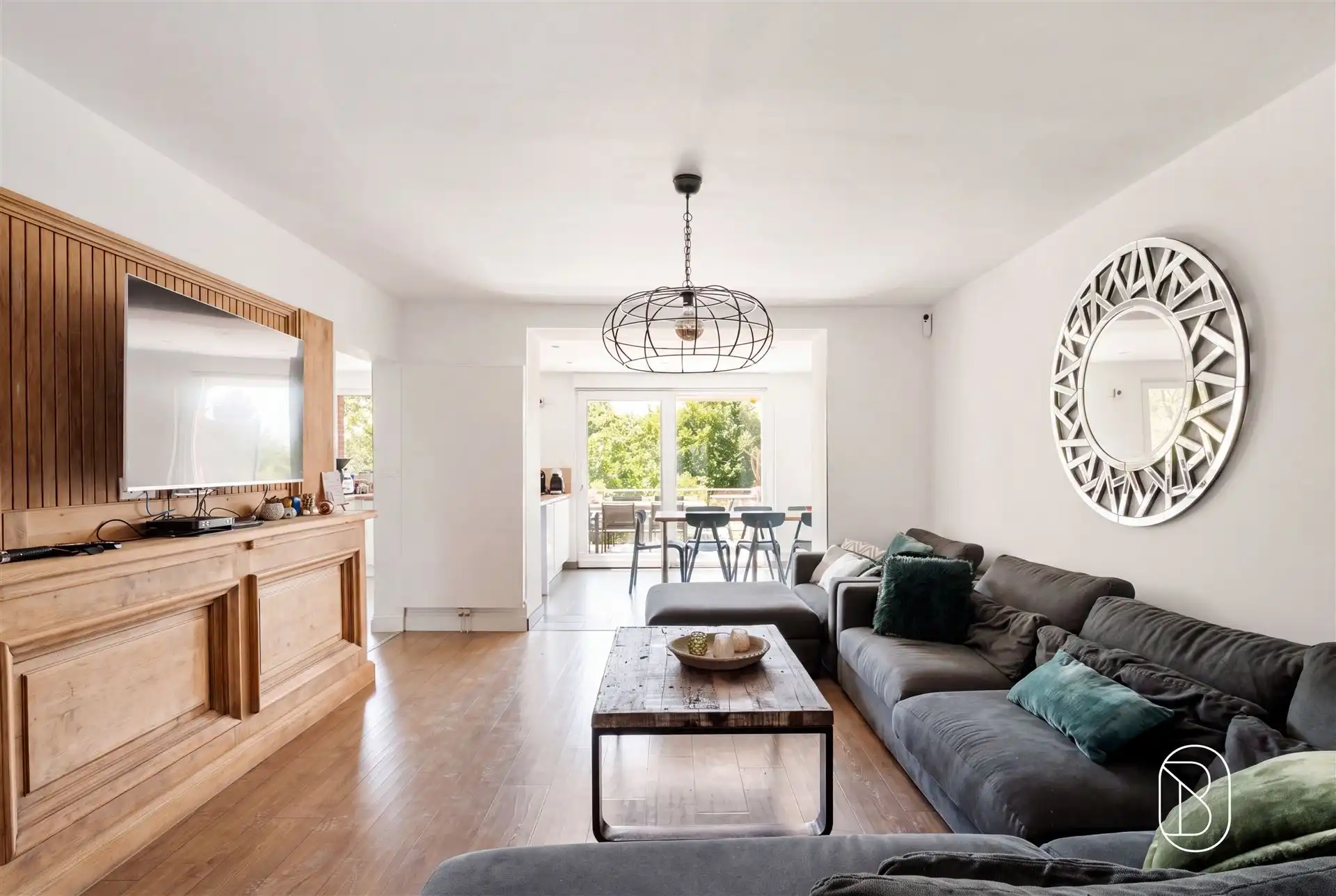 Instapklare woning met 4 slk en zonnige tuin in Moeskroen foto 6