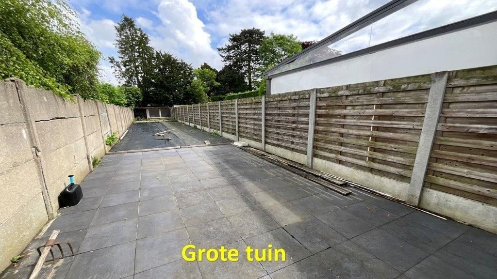 Gelijkvloerse handelsruimte in het centrum Wevelgem foto 4