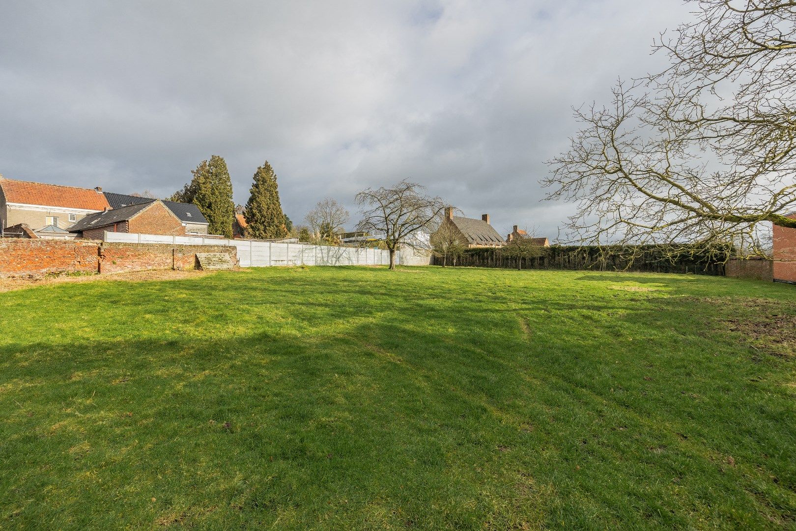 Unieke hoeve in de dorpskern van Steenhuize foto 6
