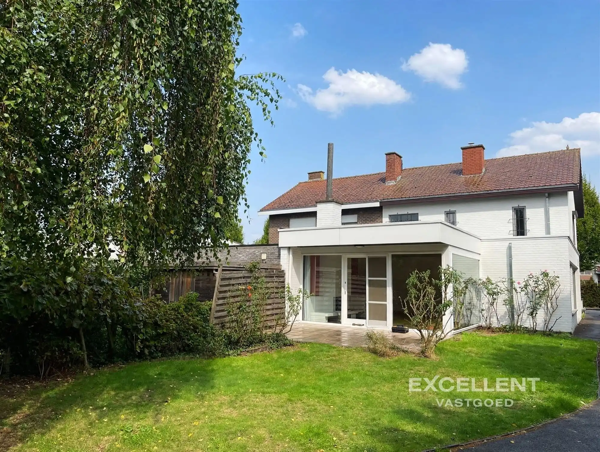 Rustig gelegen halfopen woning te huur Deinze! foto 11