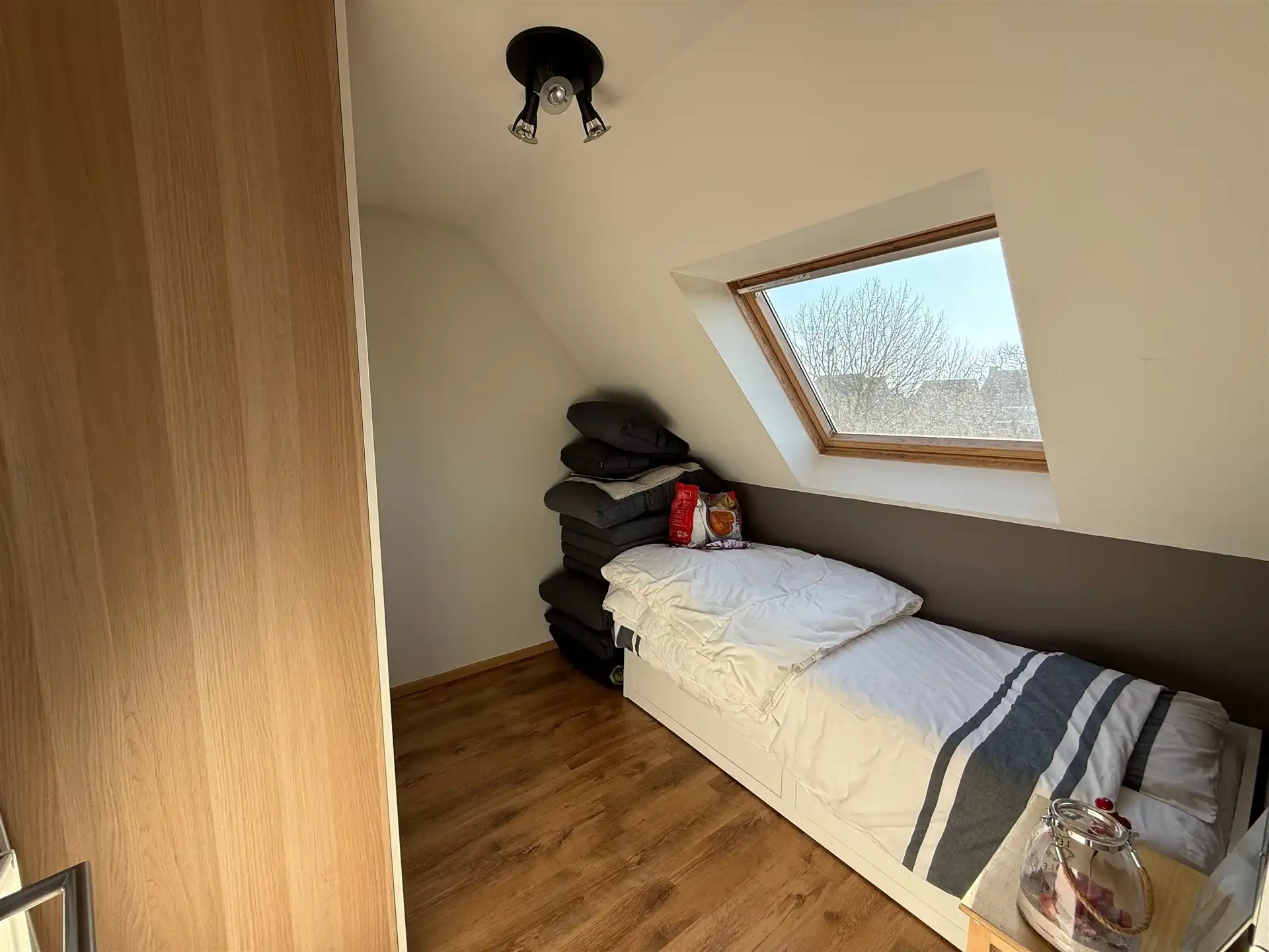 Duplex met staanplaats op rustige locatie  foto 10