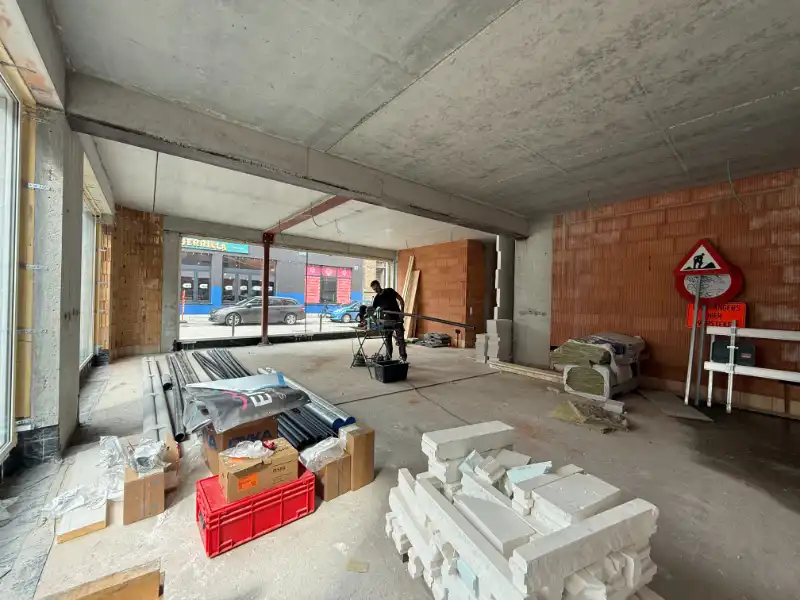 NIEUWBOUW HANDELSRUIMTE OP TOPLOCATIE AAN DE VLASMARKT foto 5