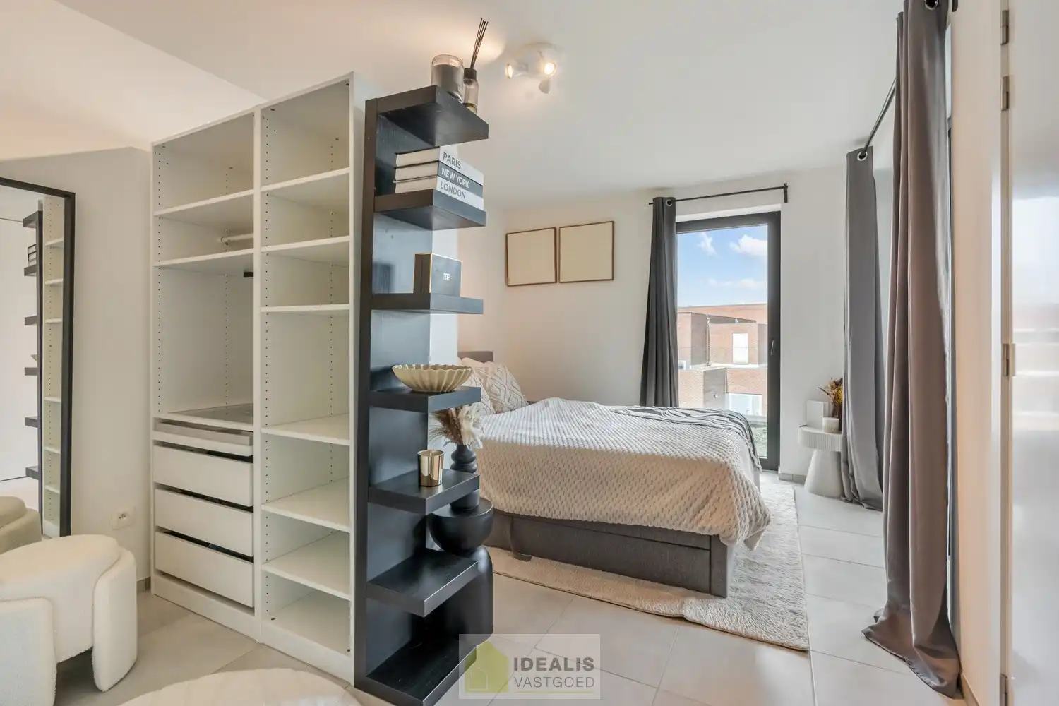 IDEALIS VASTGOED – RECENT EN PERFECT ONDERHOUDEN INSTAPKLAAR APPARTEMENT foto 24