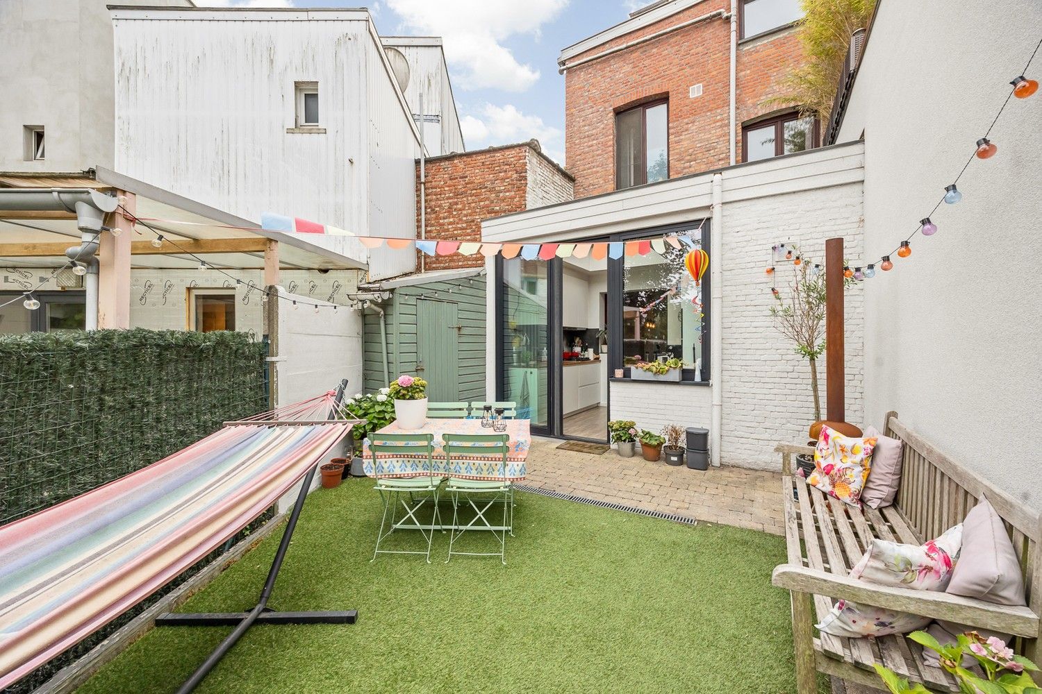 Moderne, instapklare woning (±130 m²) met 3 slaapkamers, badkamer en stadstuin van ±25 m² foto 12