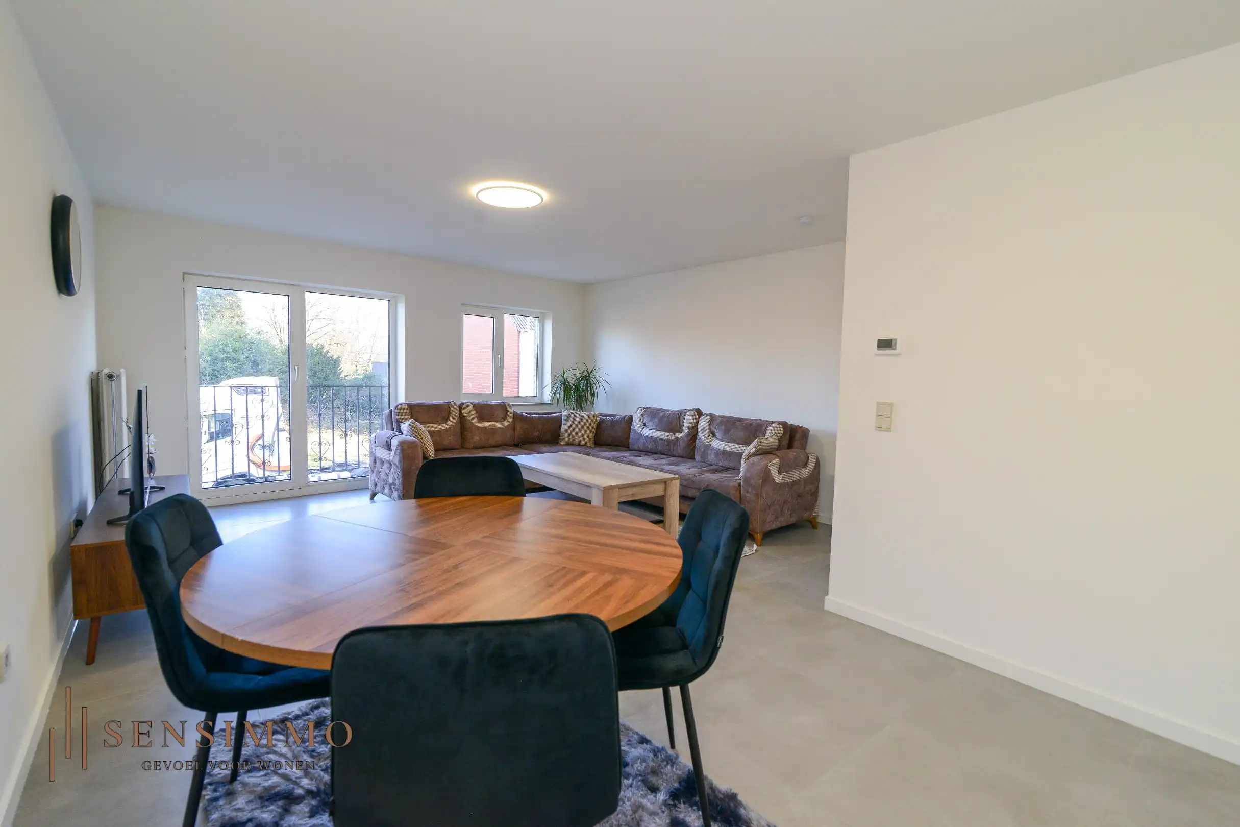 Prachtig gerenoveerd twee­slaapkamerappartement in het hart van Pelt centrum foto 6