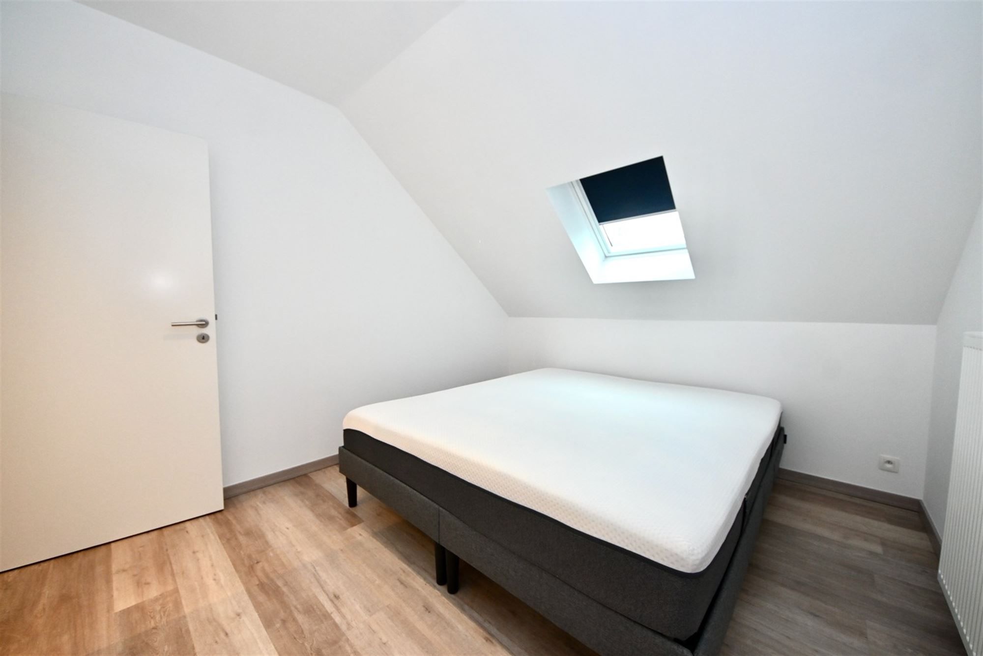 Duplex appartement met 2 slaapkamers en terras. foto 10