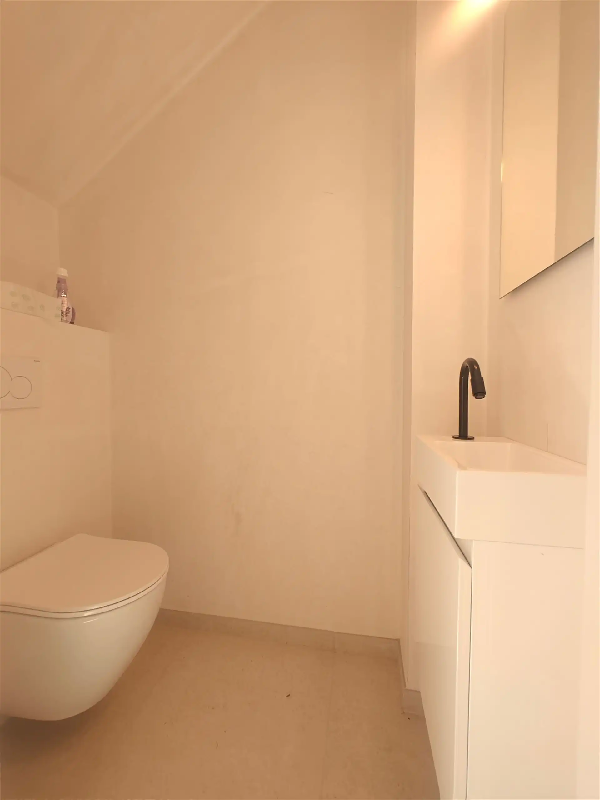 Instapklare nieuwbouwwoning met 3 slaapkamers in een rustige, kindvriendelijke buurt van Maasmechelen. foto 8
