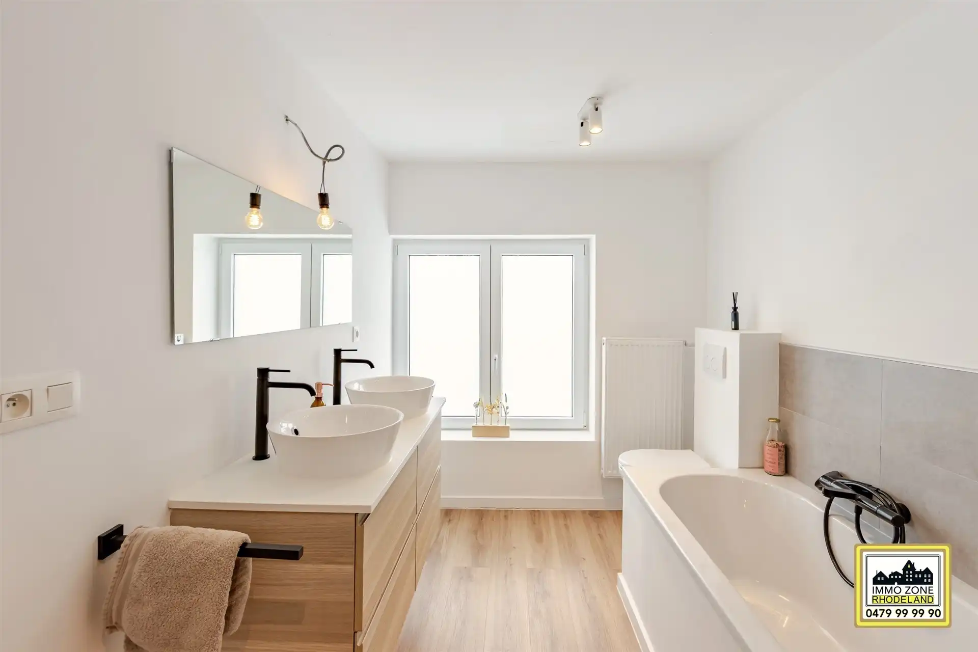 Prachtige woning met 3 slpks, 2 bdks en zonnige tuin foto 14