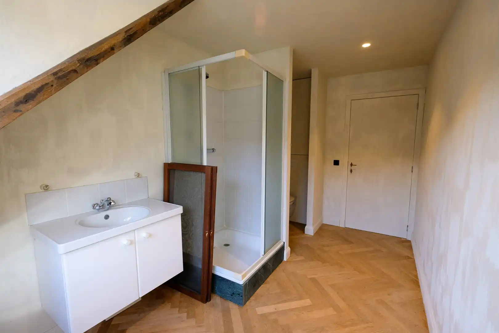 Luxueus appartement te huur op topligging in Maldegem! foto 14