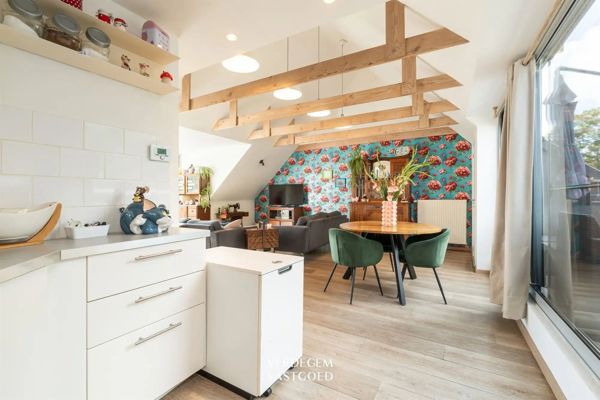 Prachtig duplexappartement met 2 terrassen in Interbellum architectuur foto 7