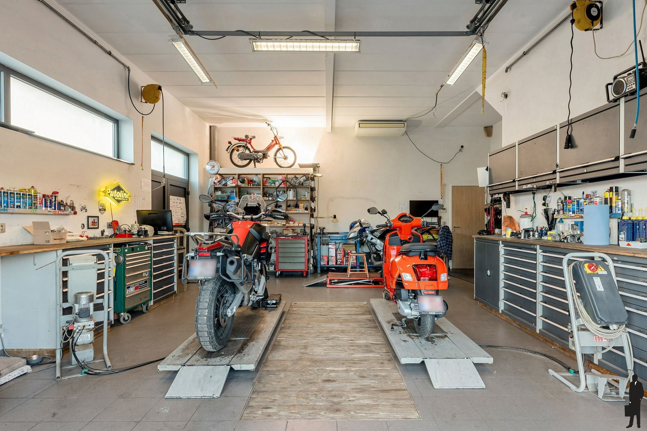 Uniek commercieel eigendom op TOP locatie in Geel foto 8