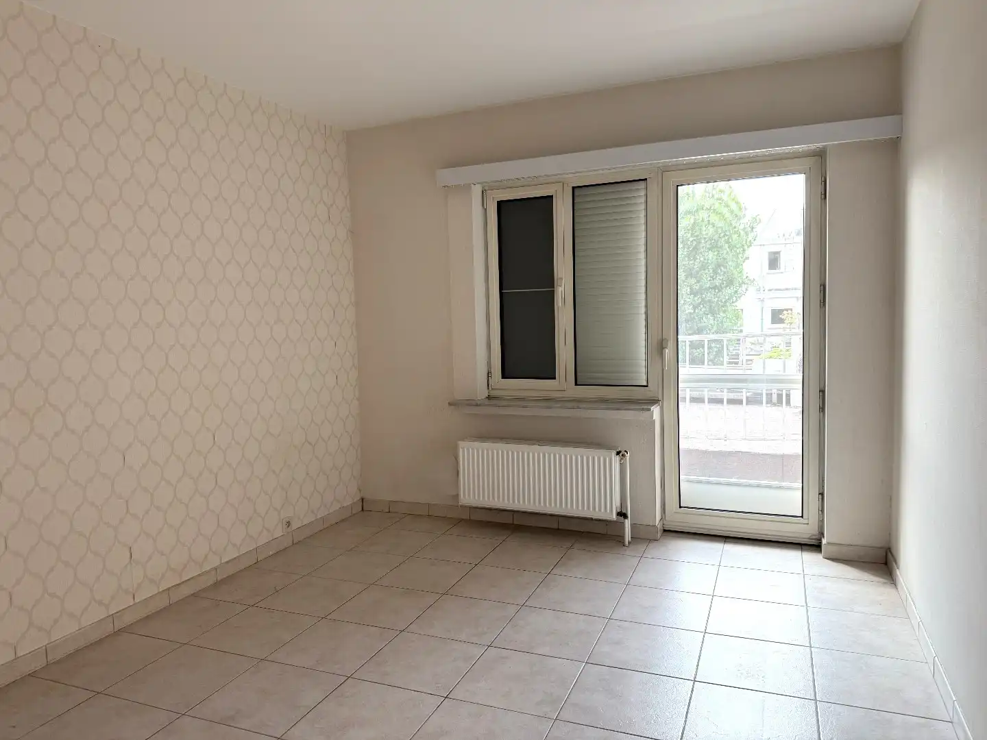Hedendaags 2 slpk appartement met balkon foto 9