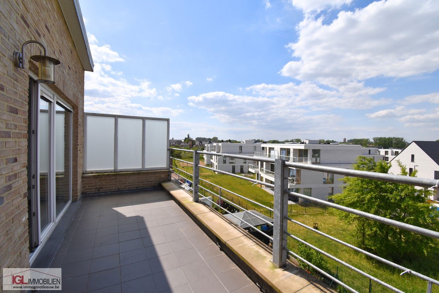 2-kamer duplex appartement met bureau te Sint-Pieters-Leeuw! foto 12