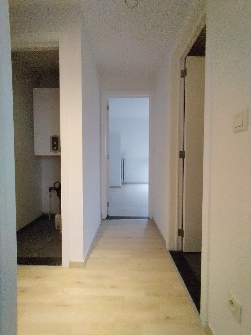 recent duplex-appartement met ondergrondse autostaanplaats en kelderberging foto 9