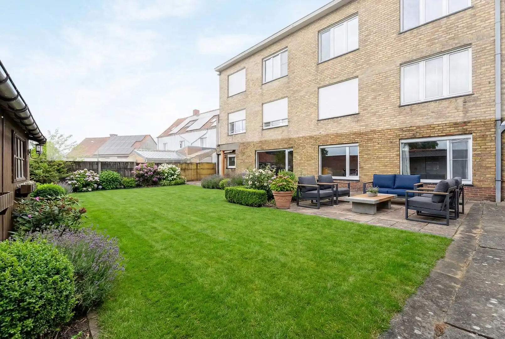 Gelijkvloers appartement met drie slaapkamers, tuin en garage te Tielt! foto 14