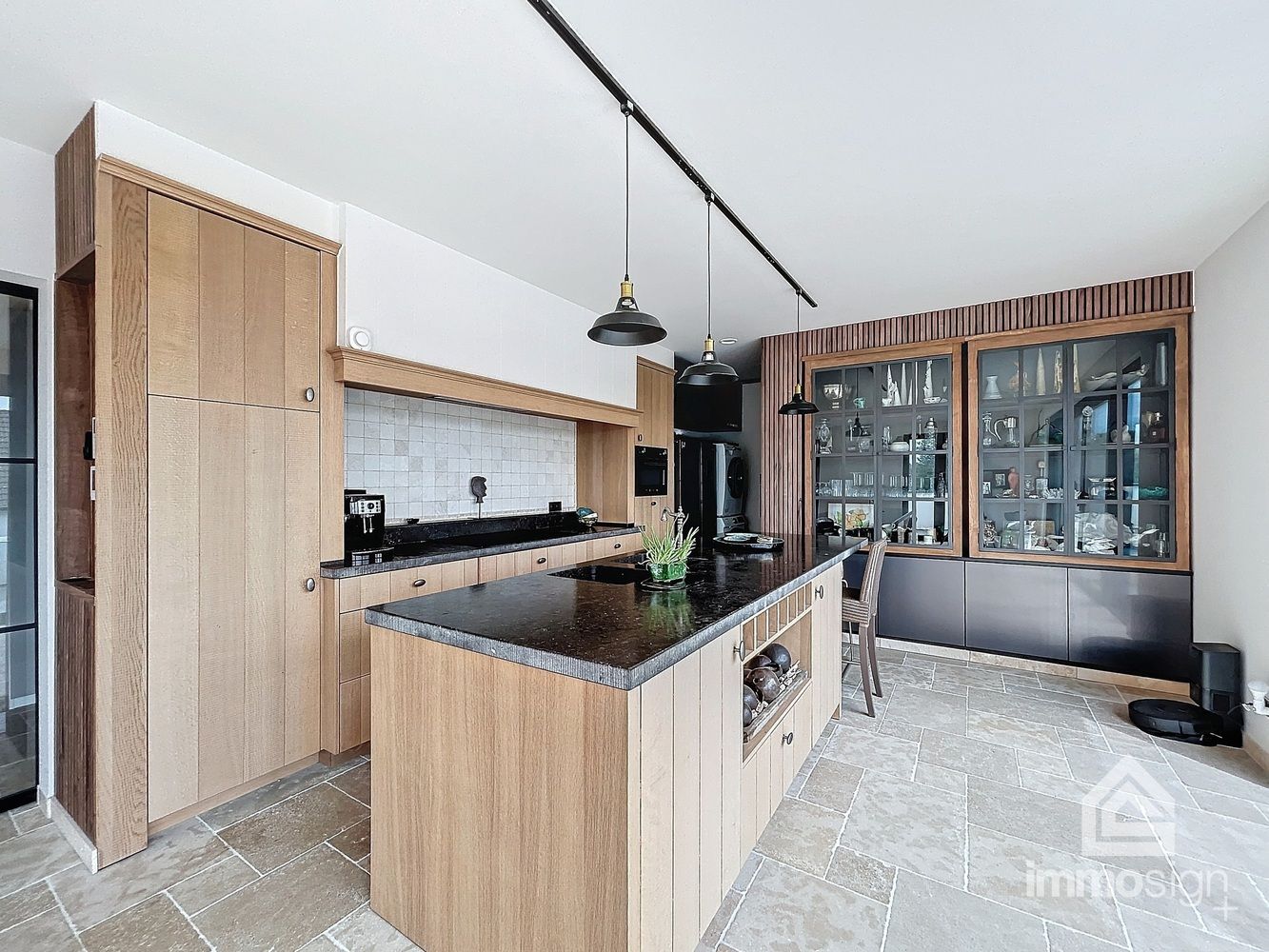 Hoogwaardig afgewerkt penthouse met zeer groot terras te Boekt! foto 10