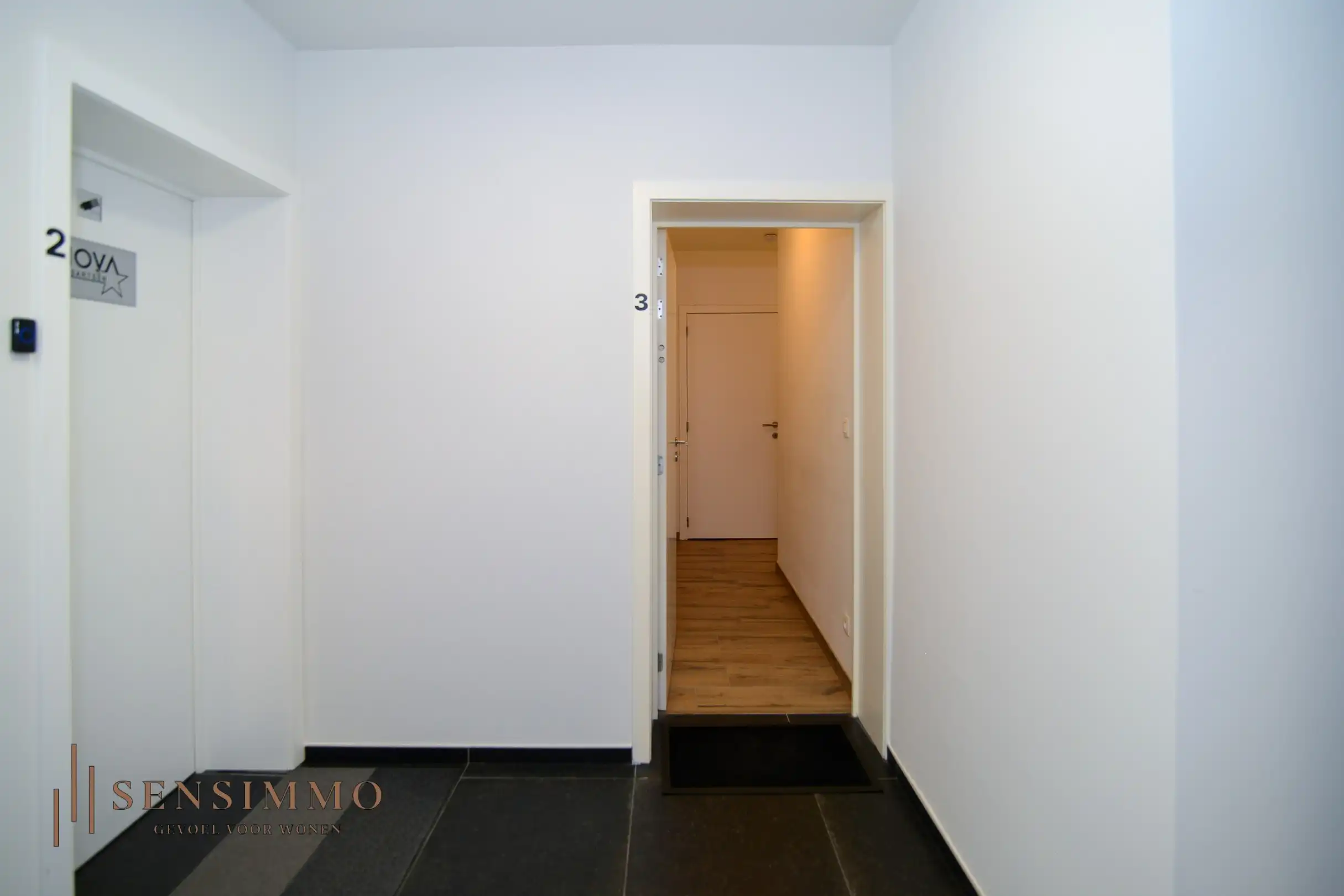 Energiezuinig gelijkvloersappartement met 1 slaapkamer + terras + autostaanplaats foto 3