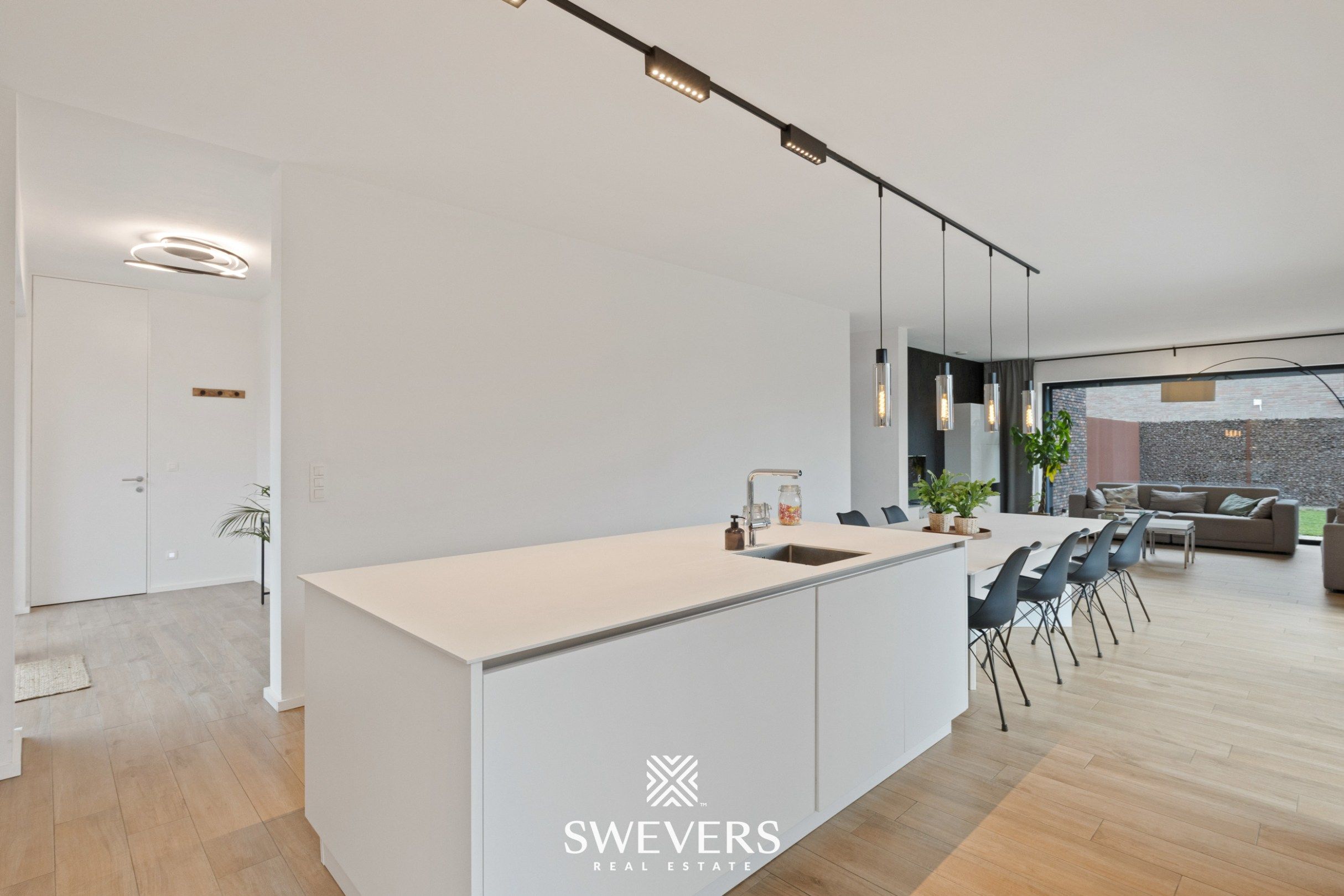 Moderne woning (236 m²) met 4 slaapkamers en dakterras foto 8