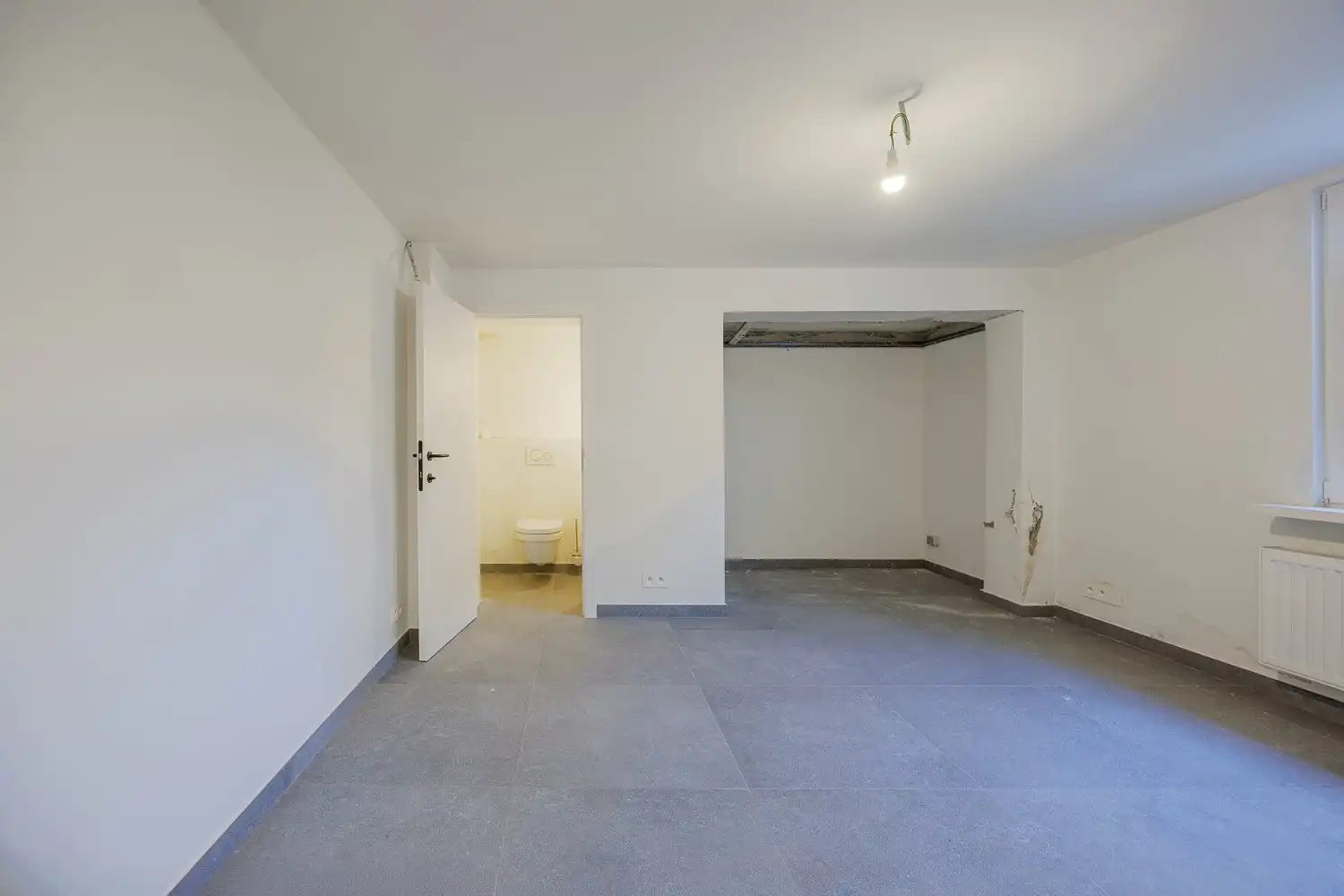 Exclusieve gerenoveerde koppelvilla vlak bij zee met 8 slaapkamers foto 37
