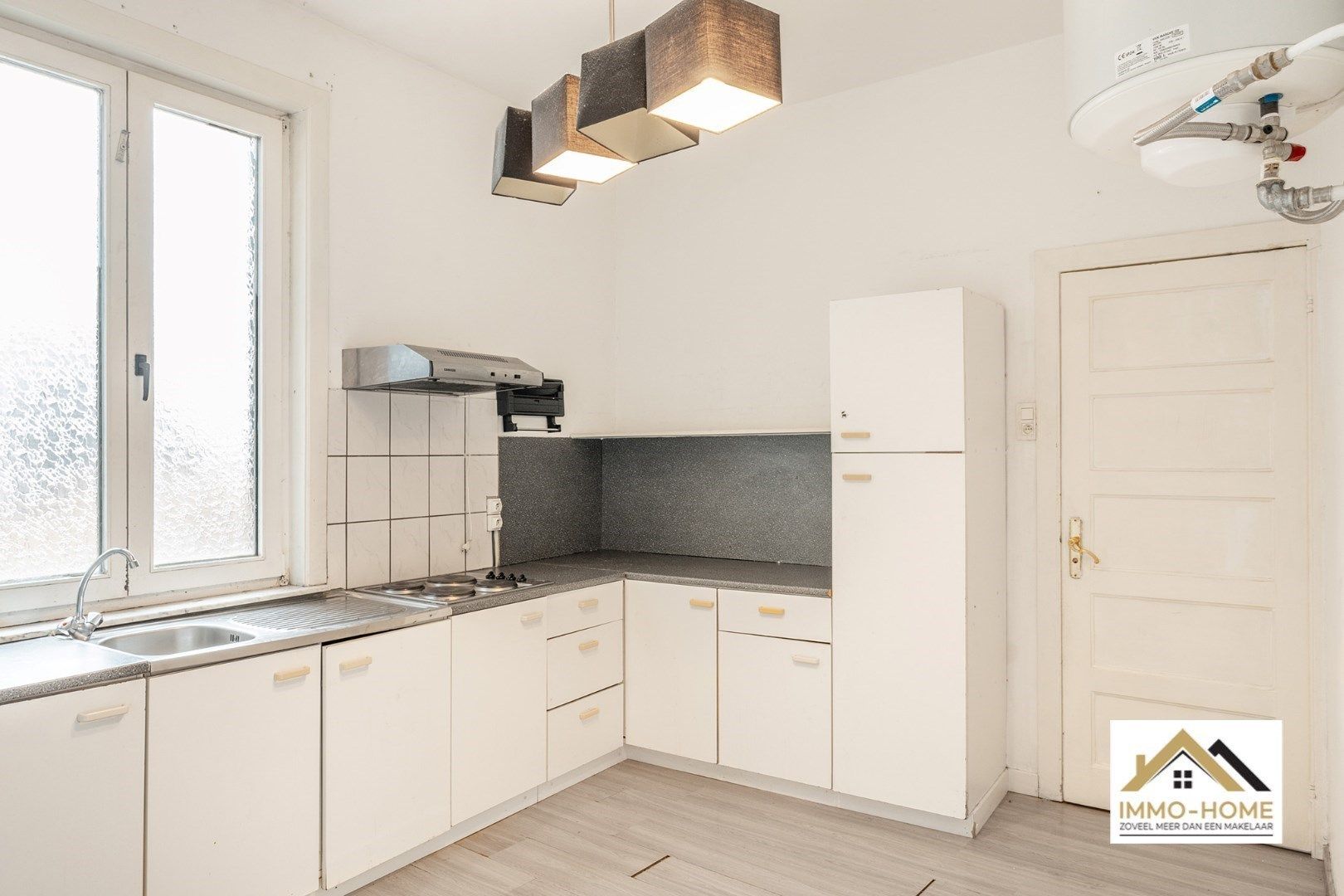 Handelspand/horeca op topligging te Lokeren foto 2