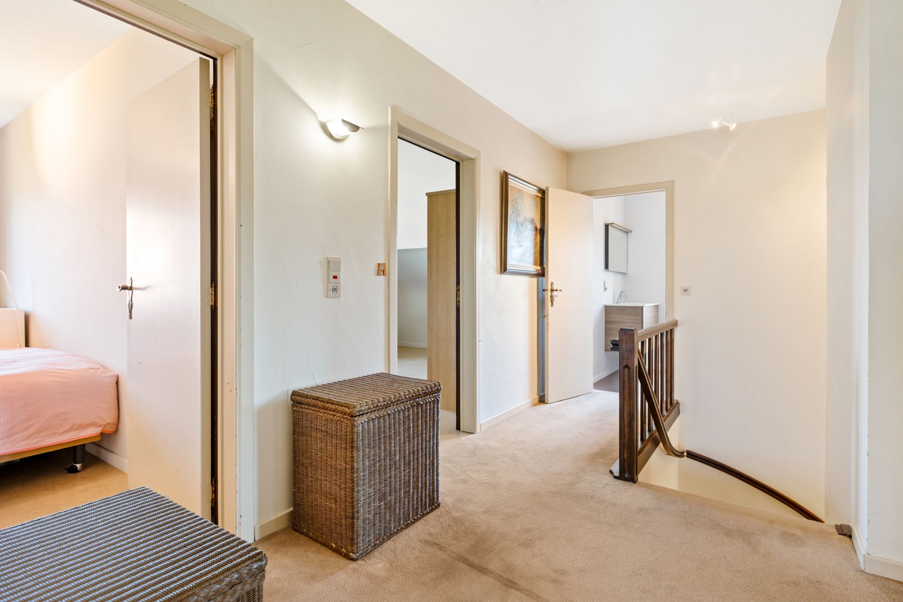 Ruime villa met praktijkruimte in rustige doodlopende straat. foto 33