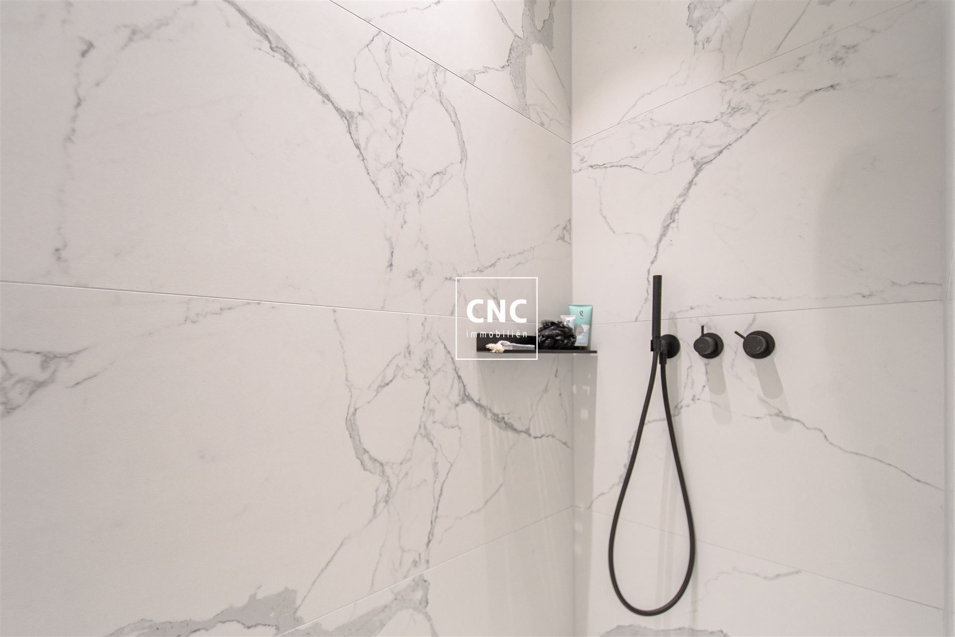 Gerenoveerd appartement in Knokke op fantastische locatie foto 9